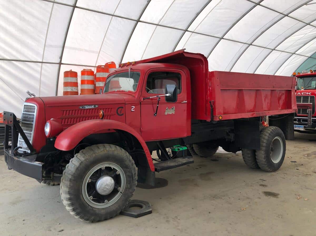 1947 mack eqx