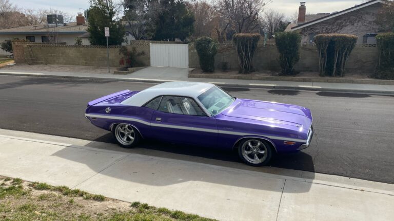 Christos Valiotis’ 1971 Dodge Challenger